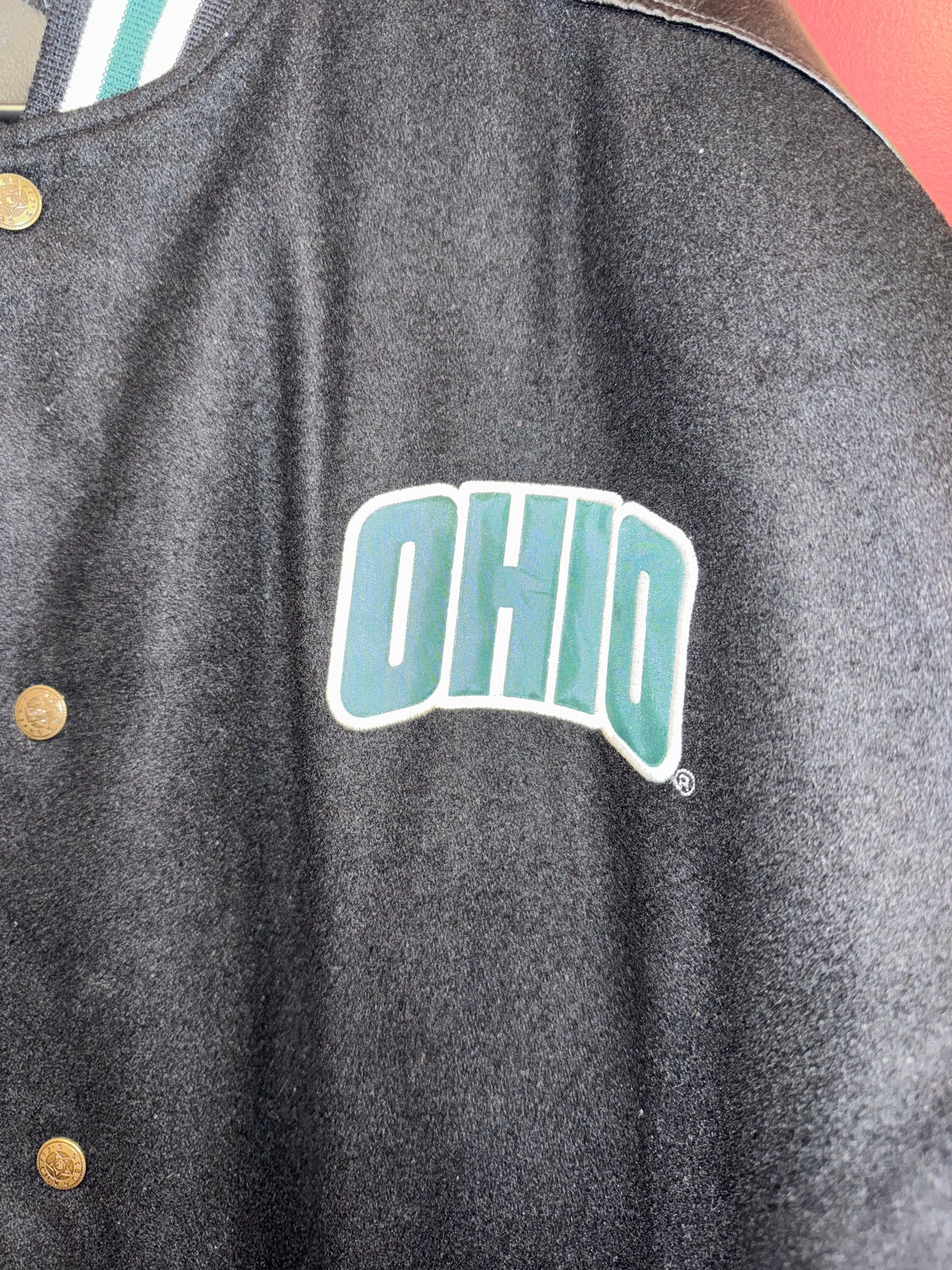 Vtg Steve & Berry’s Ohio BobCats (Large)