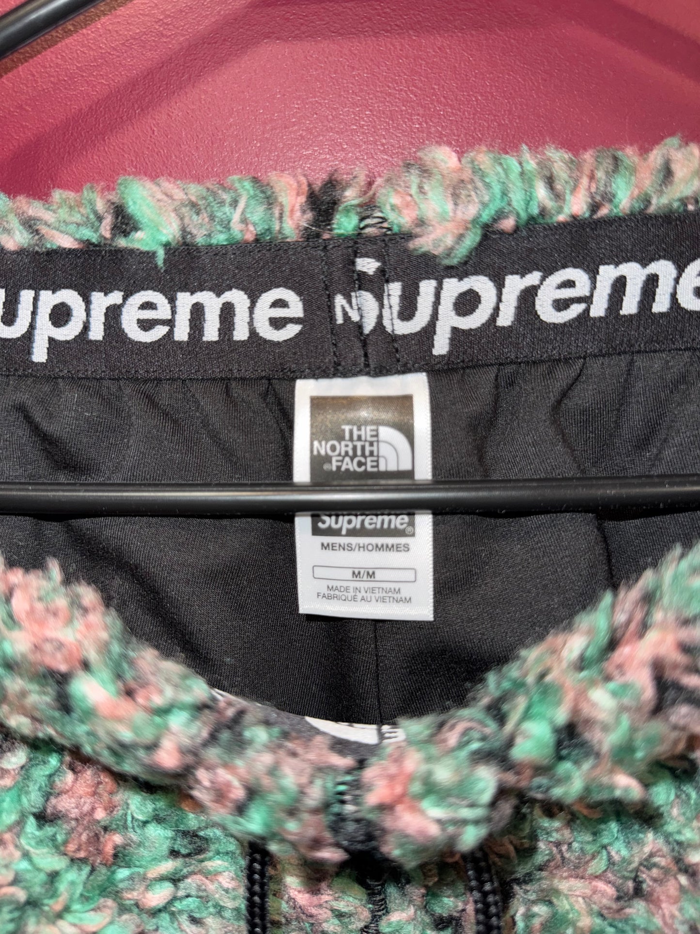 Supreme x The North Face Fleece Shorts NWT (Medium)