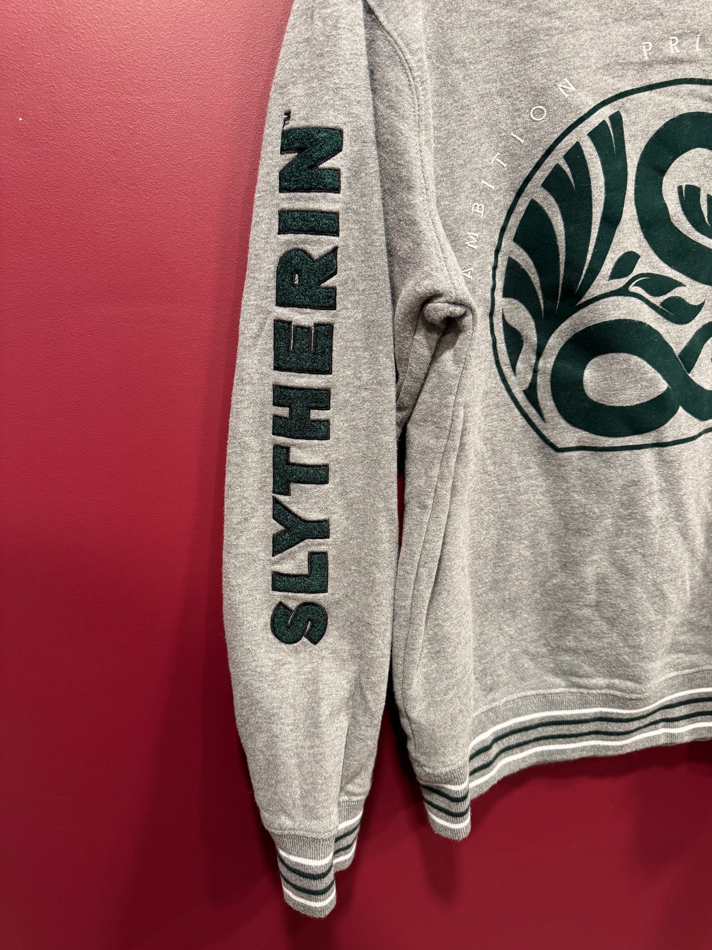 Harry Potter Slytherin Sweater (Medium)