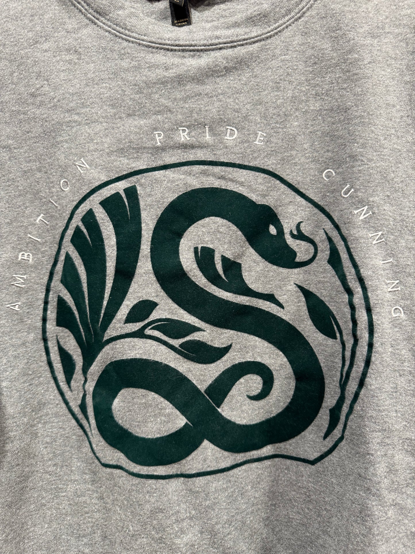 Harry Potter Slytherin Sweater (Medium)